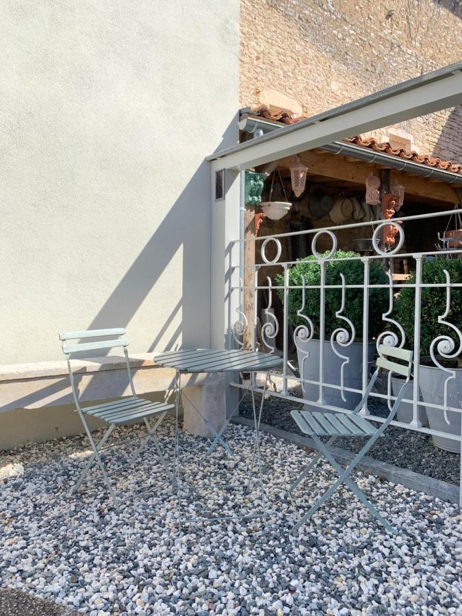 Вилла La Source Saint-Martin-L'ars Экстерьер фото